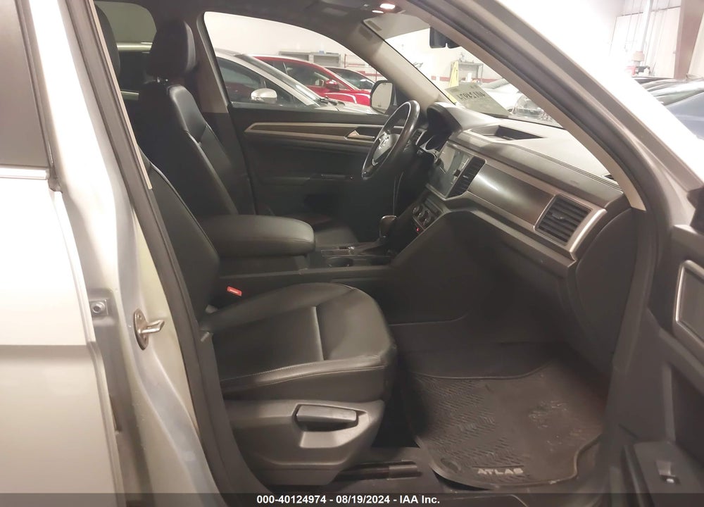 2018 VOLKSWAGEN ATLAS 3.6L V6 SE/3.6L V6 SE W/TECHNOLOGY VIN: 1V2DR2CA9JC590480