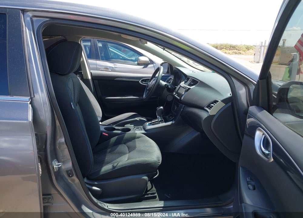 2019 NISSAN SENTRA SR VIN: 3N1AB7AP0KY396560