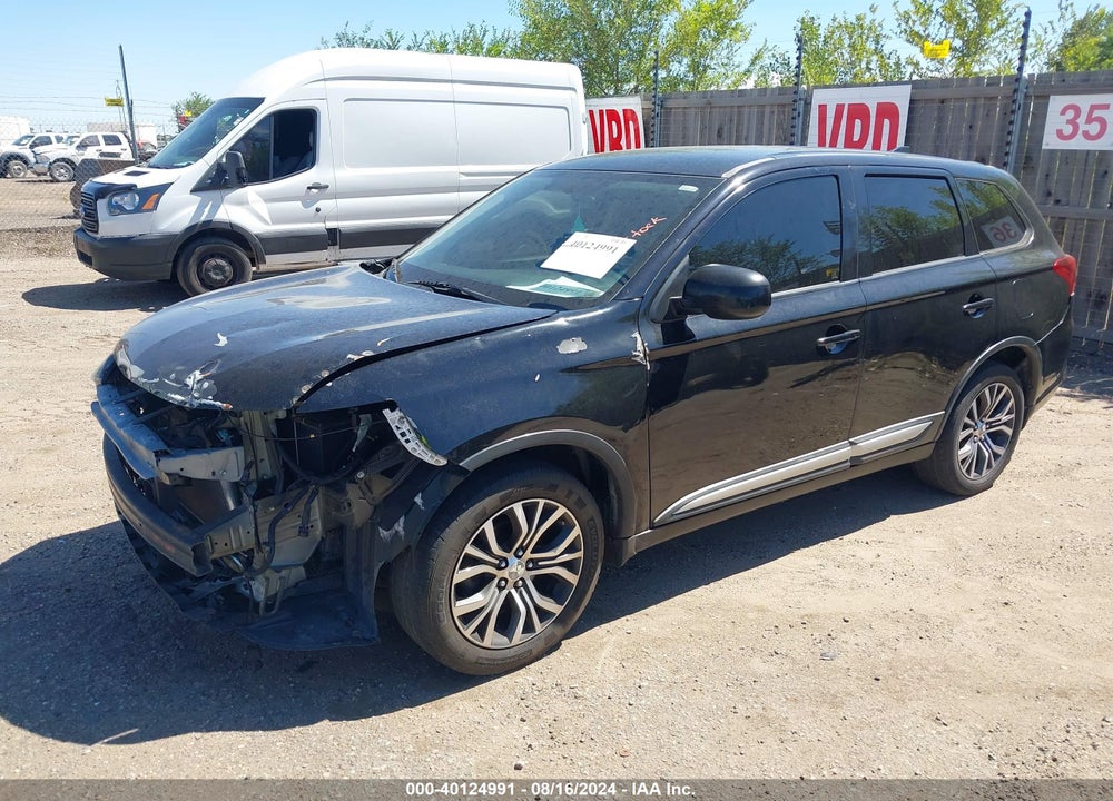 2017 MITSUBISHI OUTLANDER ES VIN: JA4AD2A33HZ050955