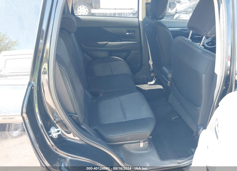 2017 MITSUBISHI OUTLANDER ES VIN: JA4AD2A33HZ050955