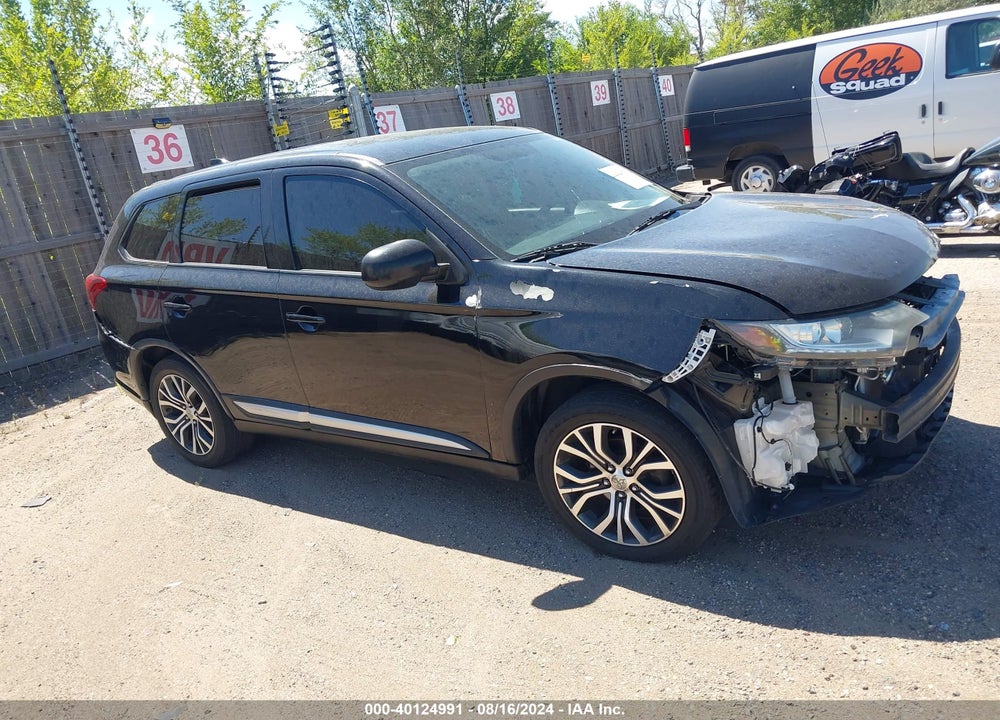 2017 MITSUBISHI OUTLANDER ES VIN: JA4AD2A33HZ050955