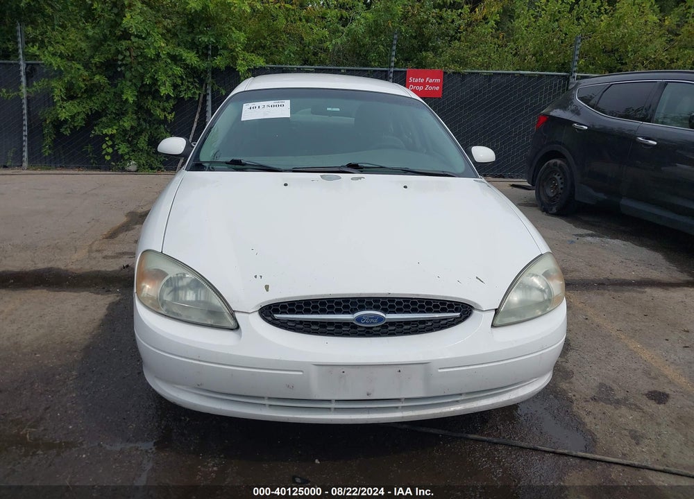 2001 FORD TAURUS SES VIN: 1FAFP55211A262382