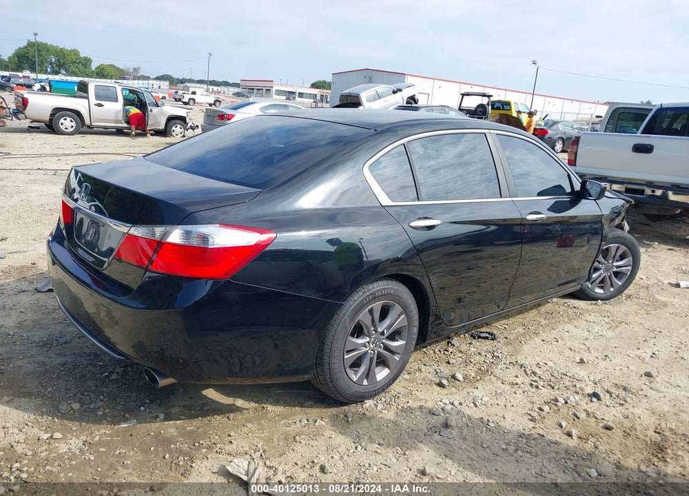 2013 HONDA ACCORD LX VIN: 1HGCR2F35DA199886