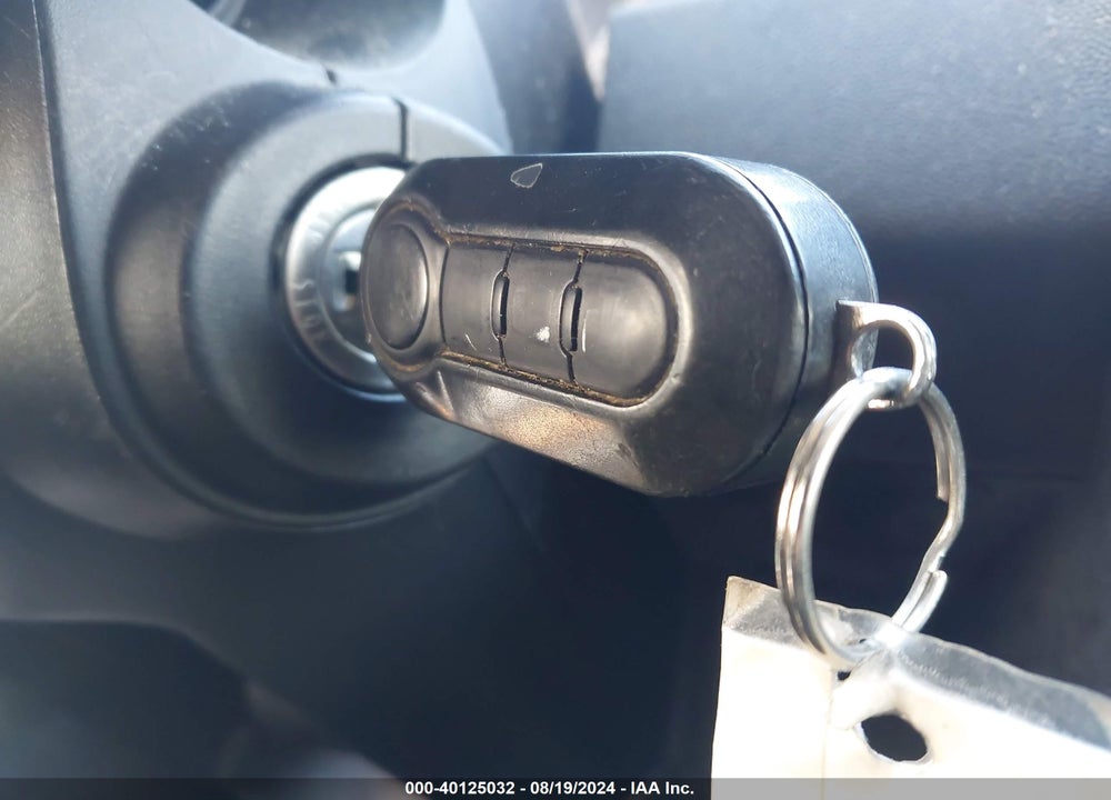 2017 RAM PROMASTER 2500 VIN: 3C6TRVDG3HE550844