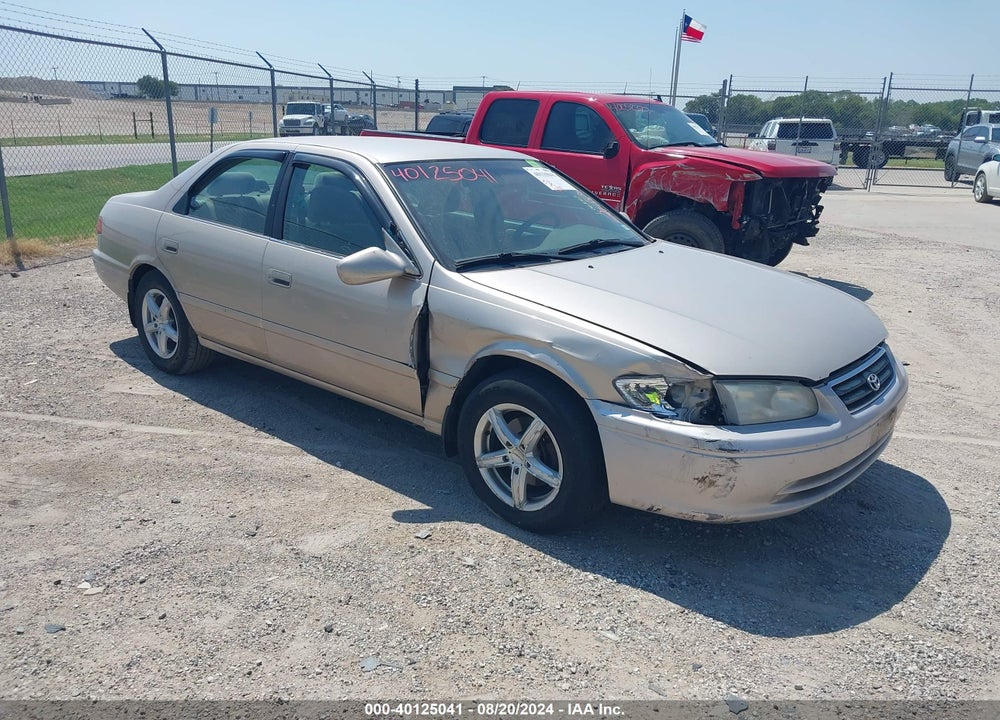2000 TOYOTA CAMRY LE VIN: 4T1BG22KXYU987818