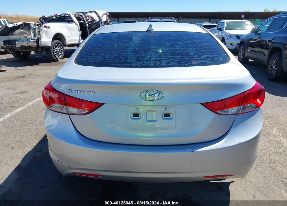 2013 HYUNDAI ELANTRA GLS VIN: KMHDH4AE7DU667914