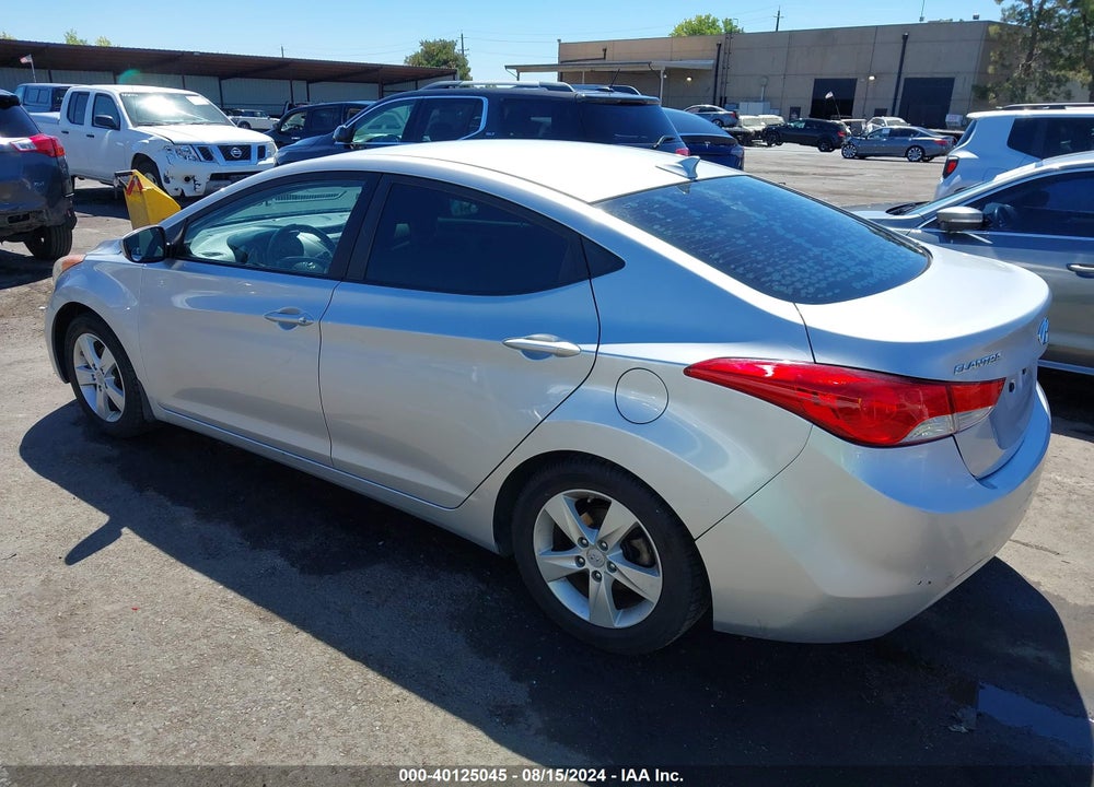 2013 HYUNDAI ELANTRA GLS VIN: KMHDH4AE7DU667914