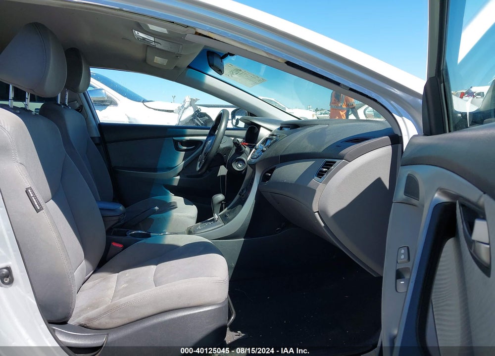 2013 HYUNDAI ELANTRA GLS VIN: KMHDH4AE7DU667914