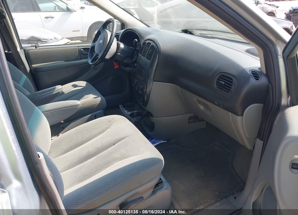 2005 DODGE GRAND CARAVAN SXT VIN: 2D8GP44L65R321058