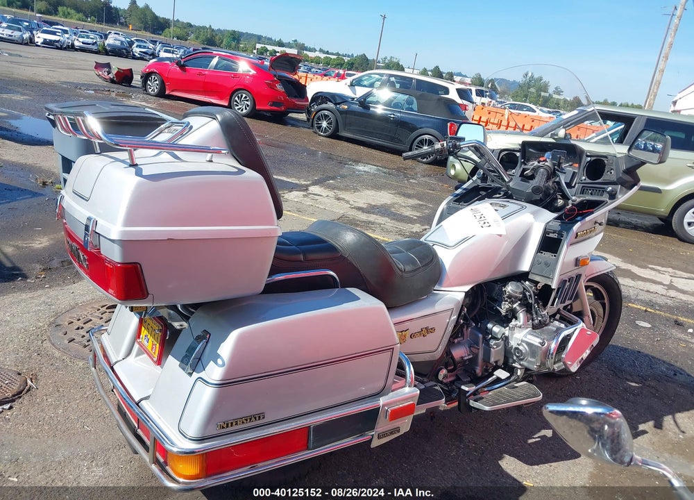 1985 HONDA GL1200 I VIN: 1HFSC1411FA122173