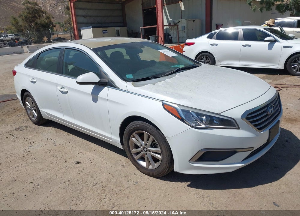 2016 HYUNDAI SONATA SE VIN: 5NPE24AF2GH355663