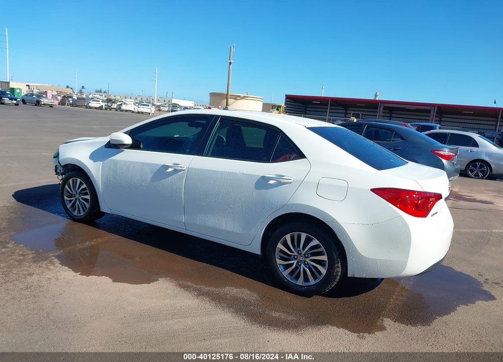 2017 TOYOTA COROLLA LE VIN: 5YFBURHE2HP606757