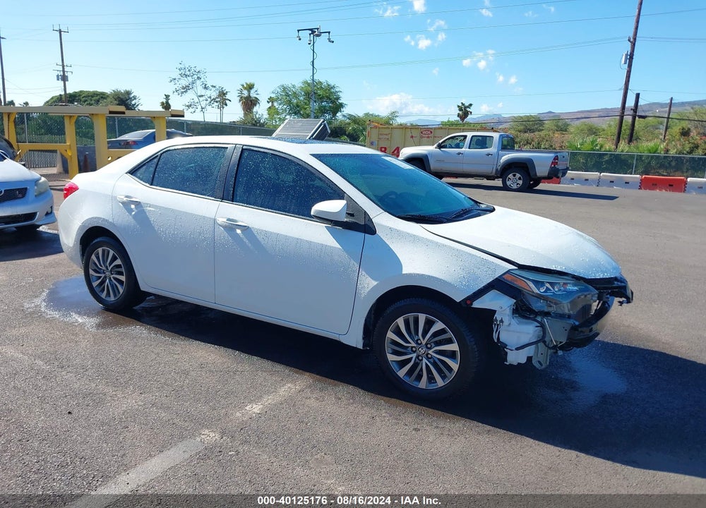 2017 TOYOTA COROLLA LE VIN: 5YFBURHE2HP606757