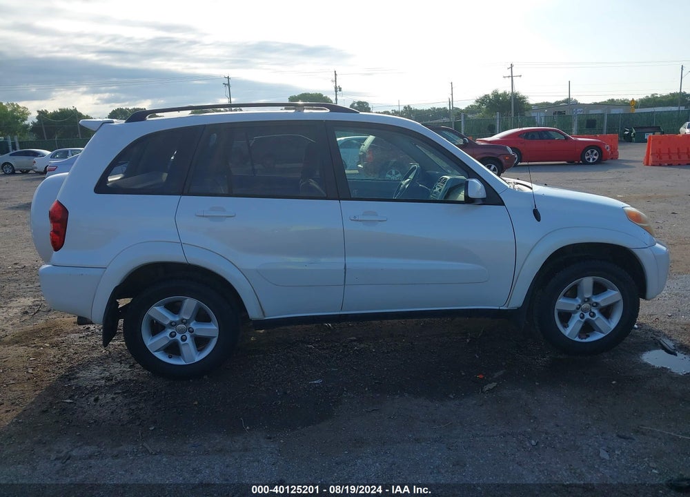 2005 TOYOTA RAV4 VIN: JTEHD20V450071798