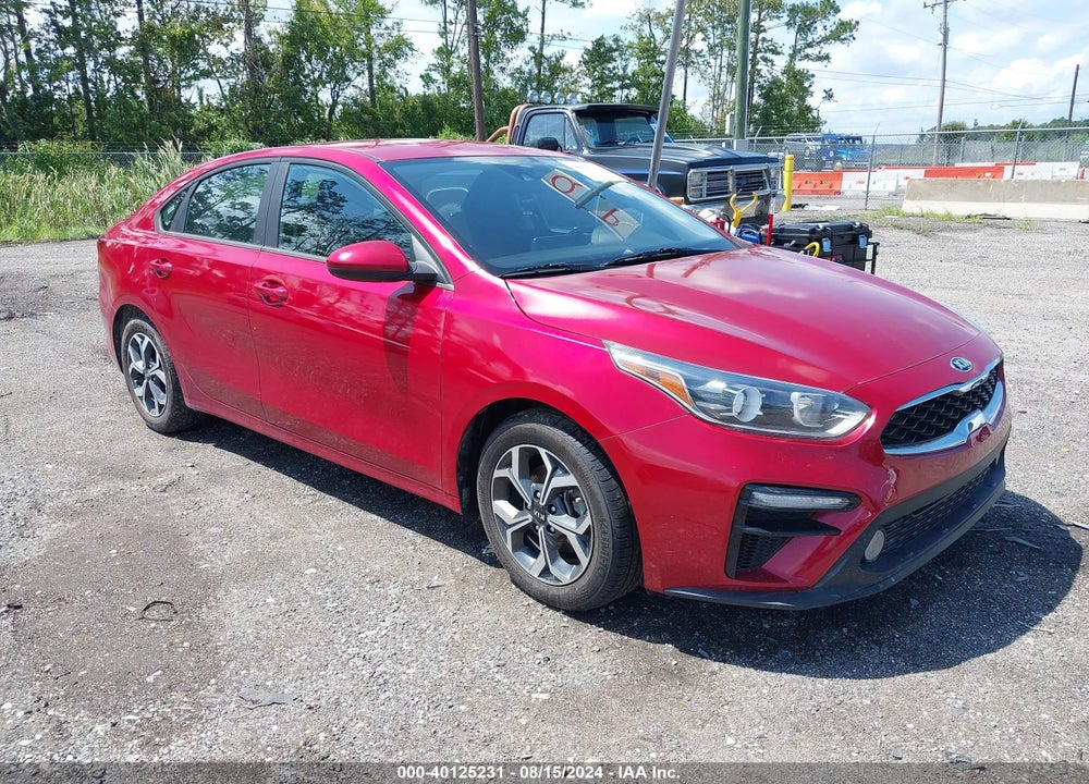 2021 KIA FORTE LXS VIN: 3KPF24AD1ME319286