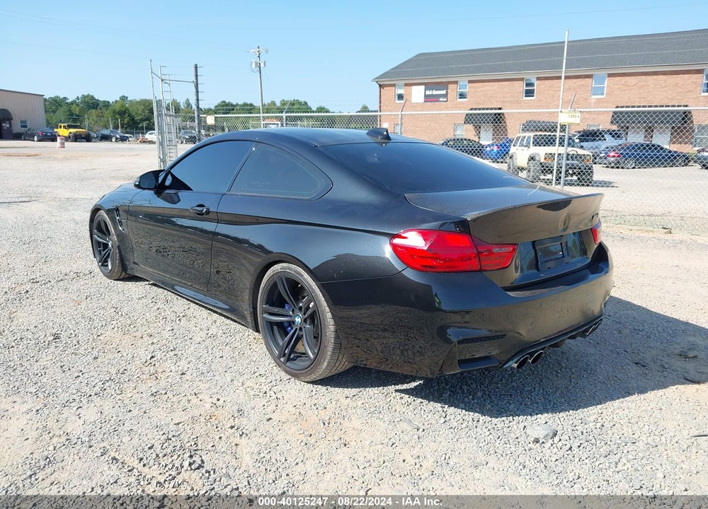 2016 BMW M4 VIN: WBS3R9C5XGK338205