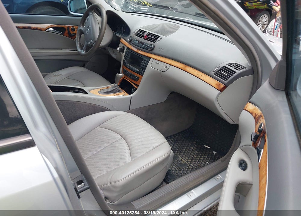 2007 MERCEDES-BENZ E 350 4MATIC VIN: WDBUF87X97X216687