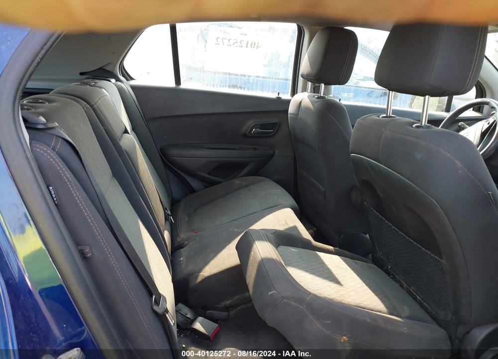 2017 CHEVROLET TRAX LS VIN: 3GNCJNSB3HL199332