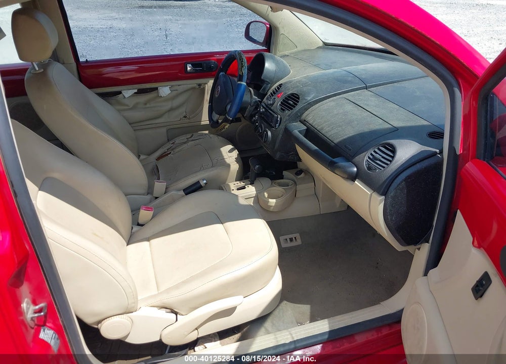 2005 VOLKSWAGEN NEW BEETLE GL VIN: 3VWBK31C65M414320