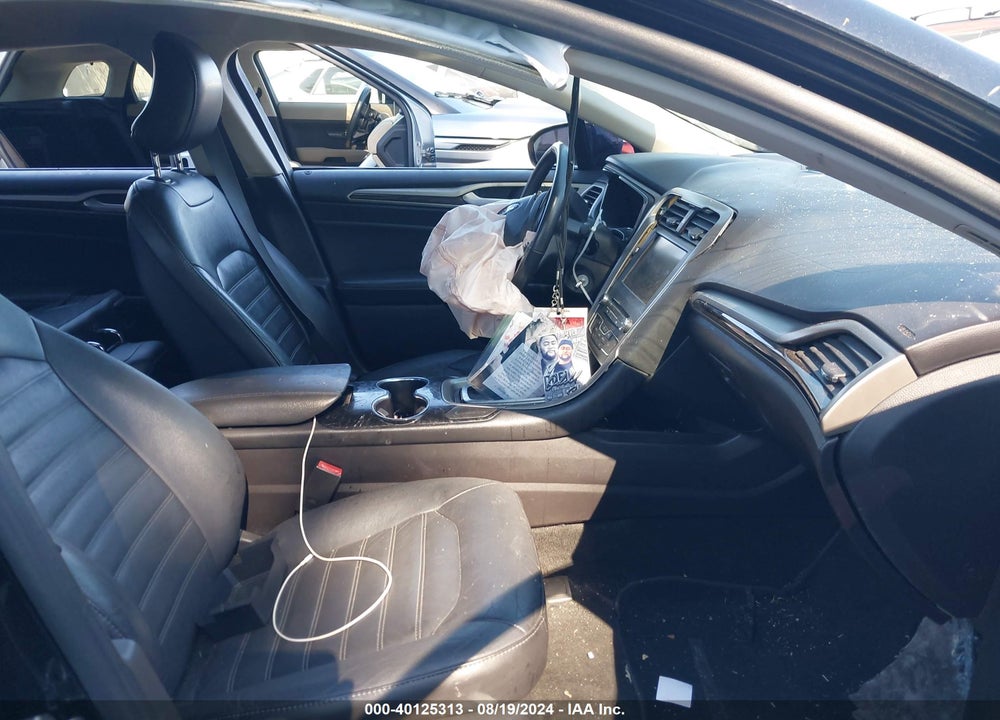 2016 FORD FUSION SE VIN: 3FA6P0HD9GR281535