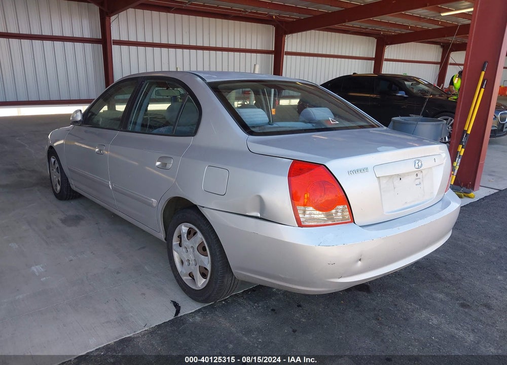 2005 HYUNDAI ELANTRA GLS/GT VIN: KMHDN46D45U057348