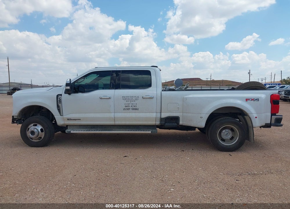 2024 FORD F-350 LARIAT VIN: 1FT8W3DT2REC12096