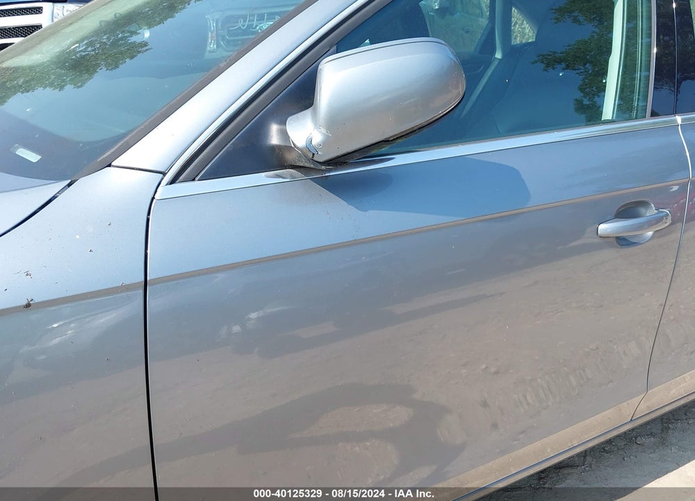 2011 AUDI A4 2.0T PREMIUM VIN: WAUFFAFL9BN023571
