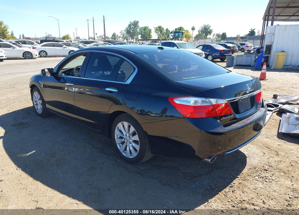 2014 HONDA ACCORD EX-L V-6 VIN: 1HGCR3F84EA023558