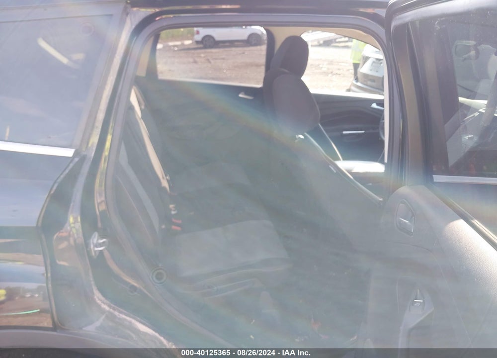 2017 FORD ESCAPE SE VIN: 1FMCU0GD6HUA19968