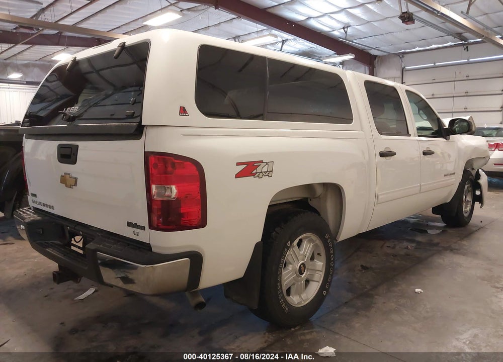 2011 CHEVROLET SILVERADO 1500 LT VIN: 3GCPKSE34BG159450