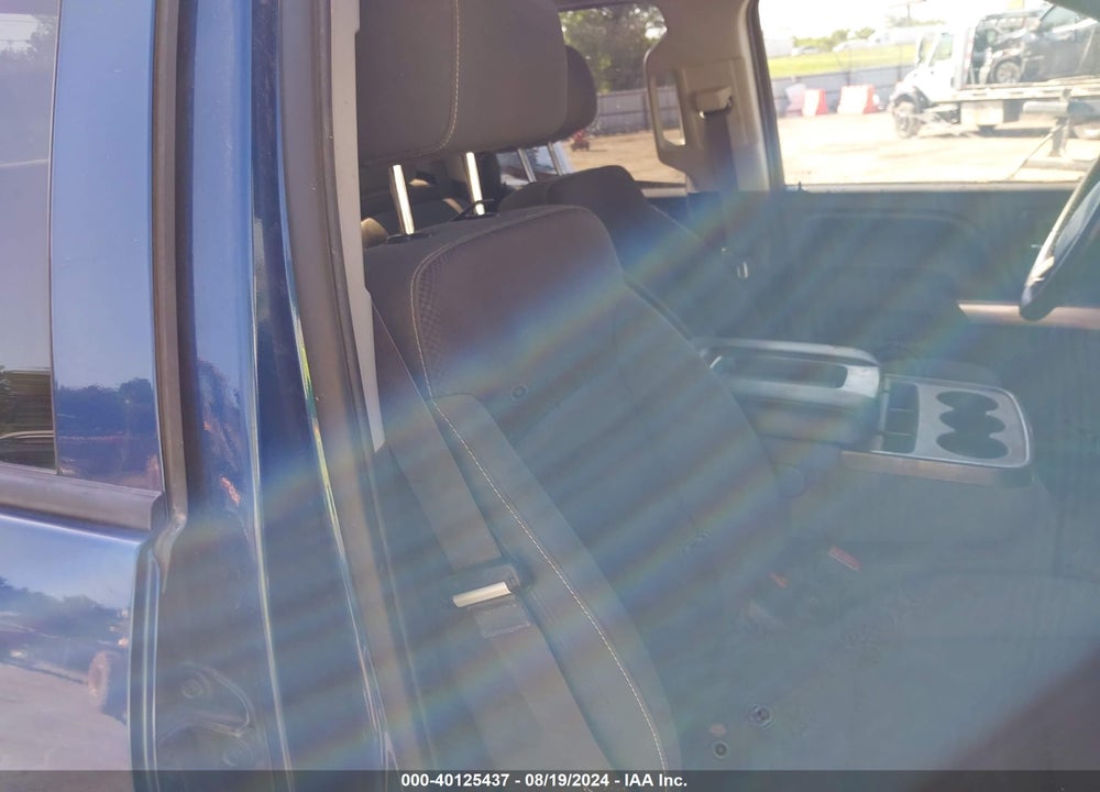 2015 CHEVROLET SILVERADO 1500 1LT VIN: 1GCVKREC2FZ355988