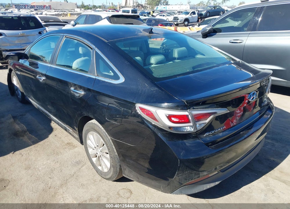 2017 HYUNDAI SONATA HYBRID SE VIN: KMHE24L15HA059672