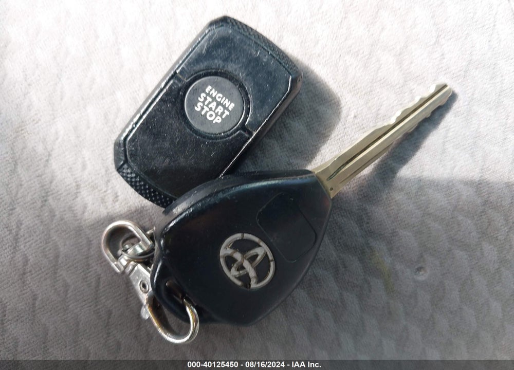 2010 TOYOTA CAMRY LE VIN: 4T4BF3EK0AR075036