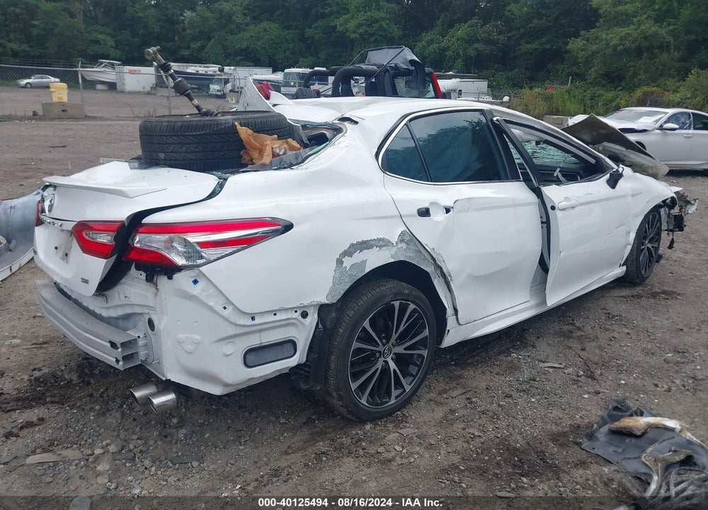 2019 TOYOTA CAMRY SE VIN: 4T1B11HK6KU222633