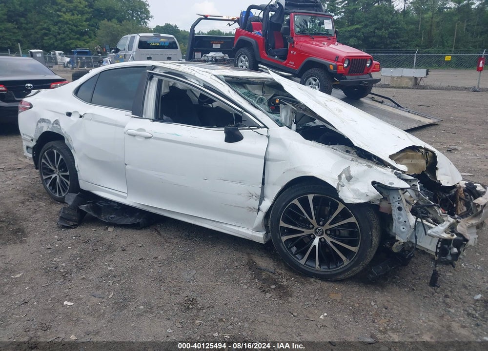 2019 TOYOTA CAMRY SE VIN: 4T1B11HK6KU222633