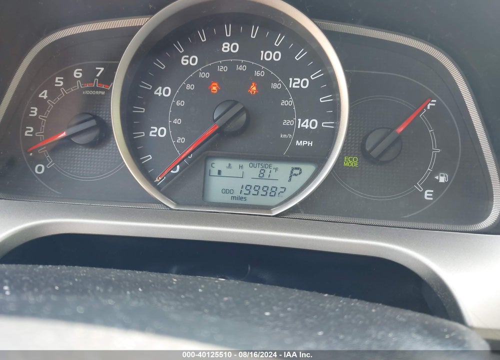 2015 TOYOTA RAV4 XLE VIN: 2T3RFREV5FW356852