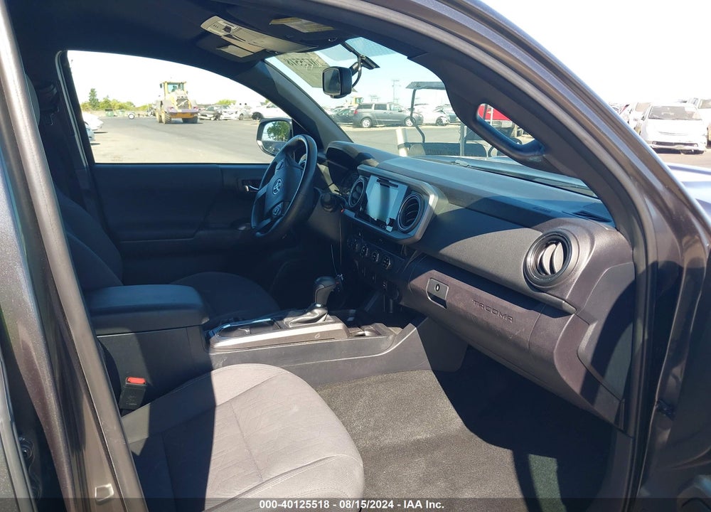 2017 TOYOTA TACOMA TRD SPORT VIN: 3TMDZ5BNXHM027583