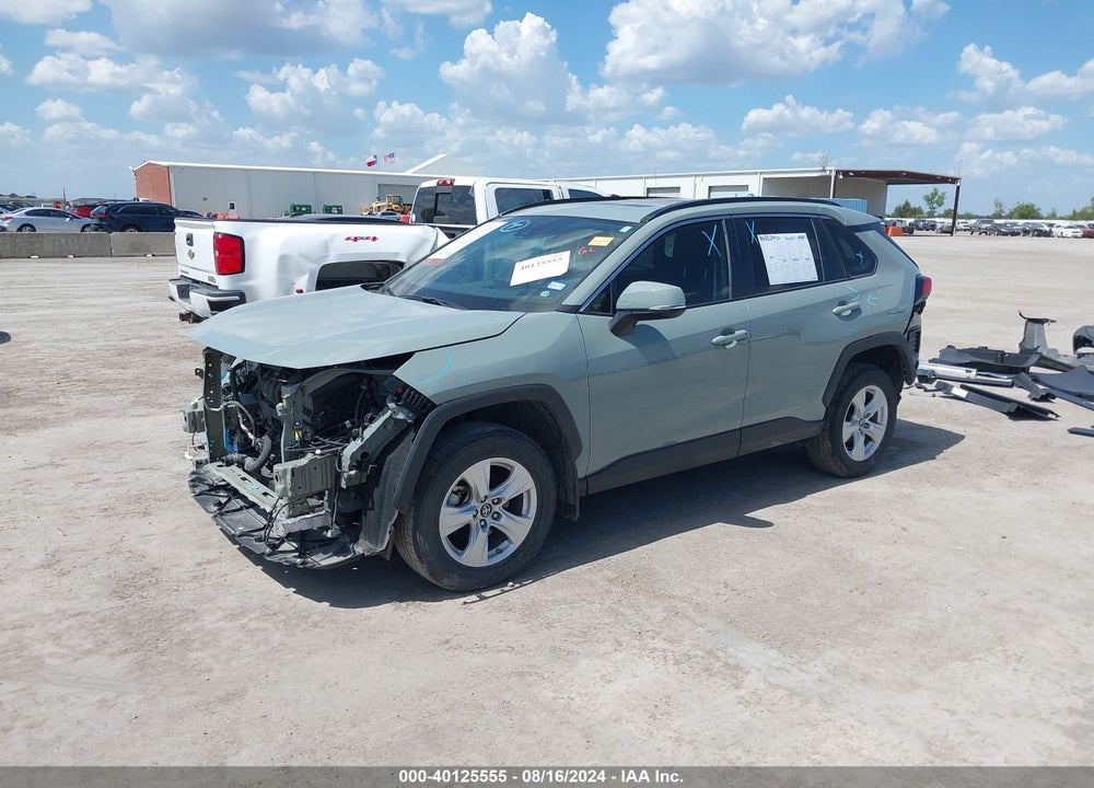 2019 TOYOTA RAV4 XLE VIN: 2T3W1RFV2KW046555