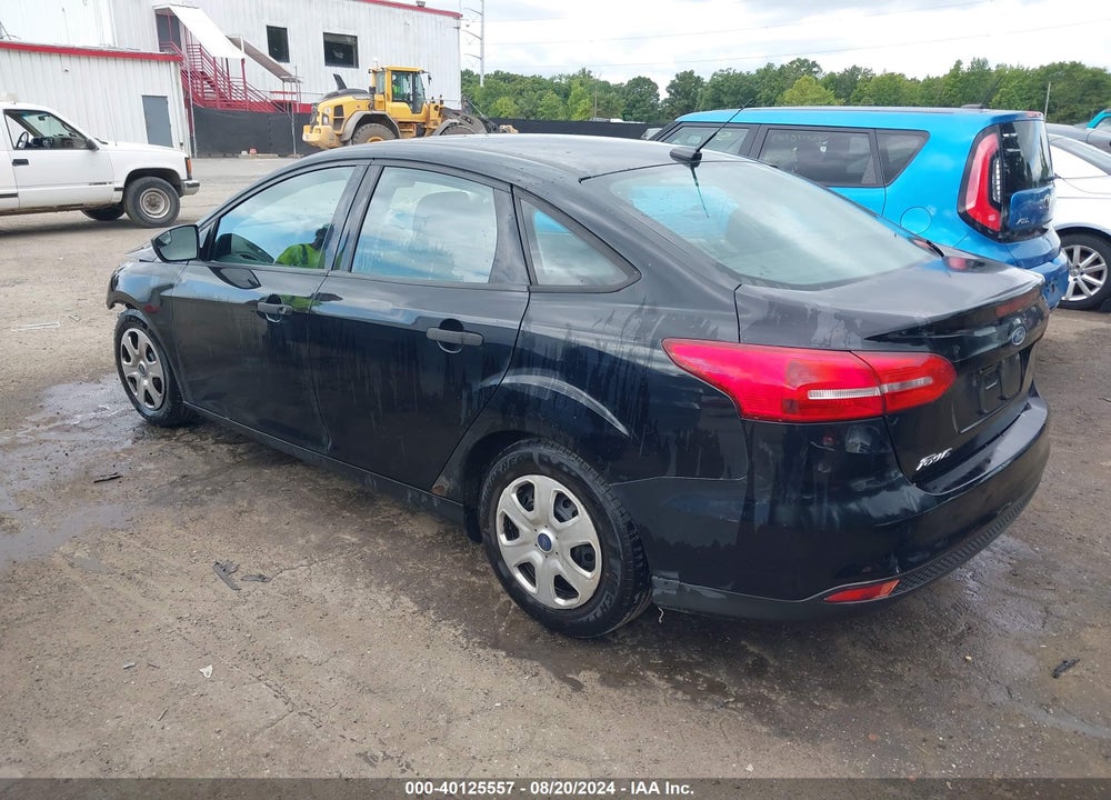 2016 FORD FOCUS S VIN: 1FADP3E23GL219039