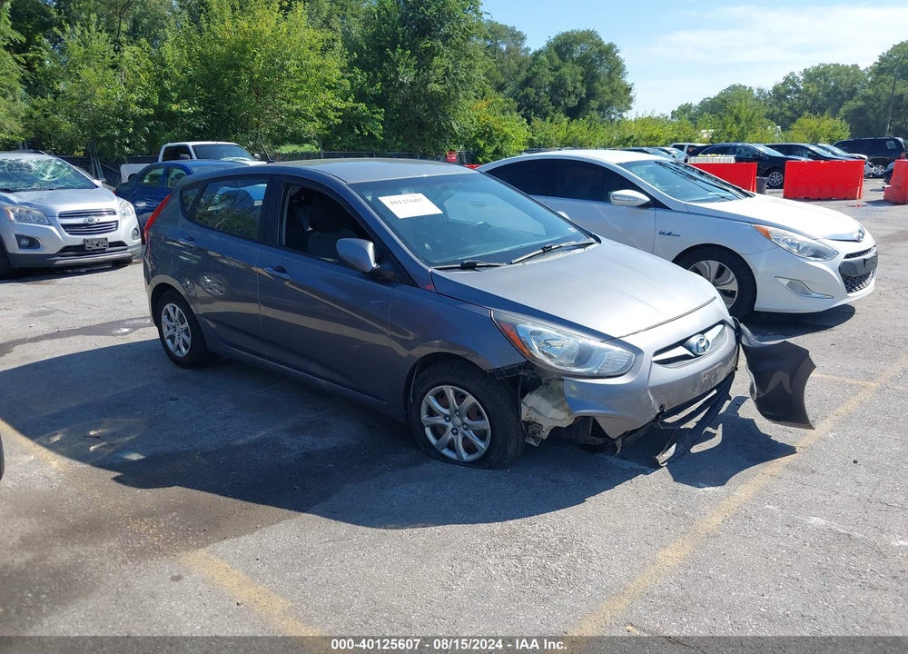 2013 HYUNDAI ACCENT GS VIN: KMHCT5AE1DU138362