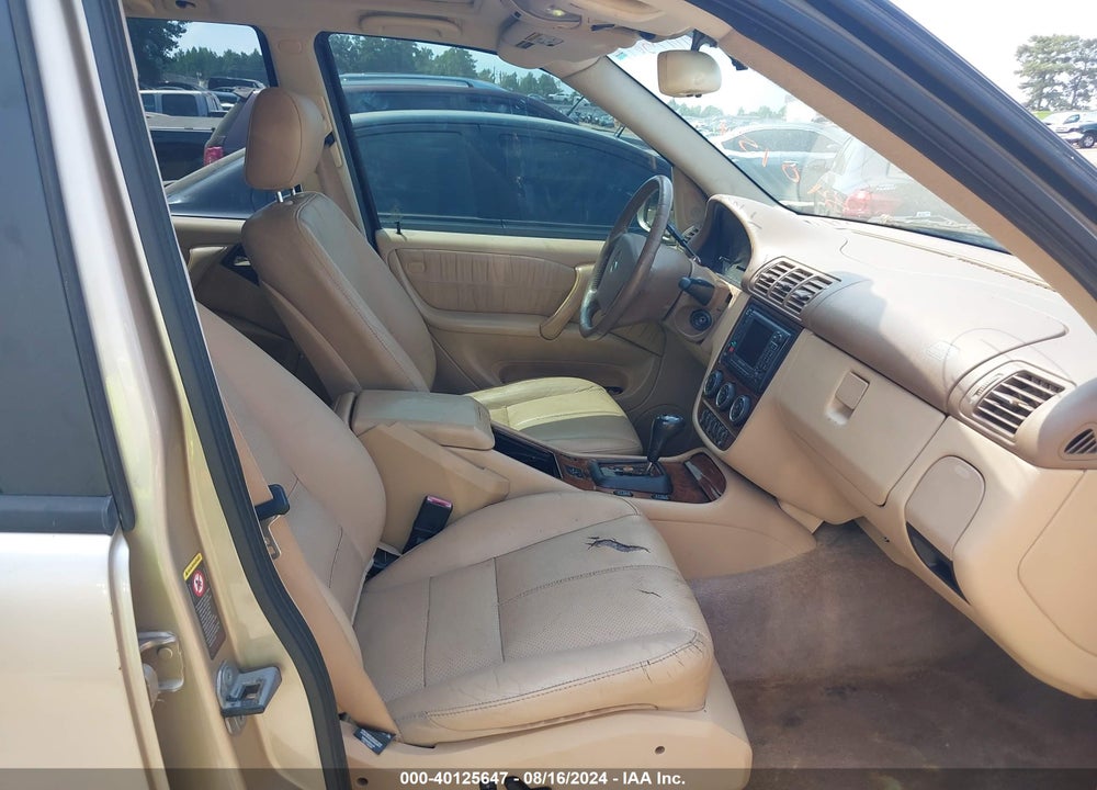 2005 MERCEDES-BENZ ML 500 4MATIC VIN: 4JGAB75E65A540154
