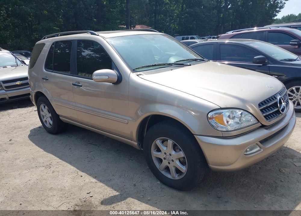 2005 MERCEDES-BENZ ML 500 4MATIC VIN: 4JGAB75E65A540154