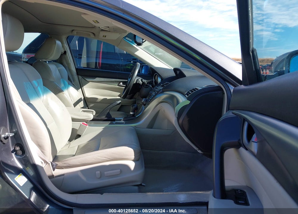 2010 ACURA TL 3.5 VIN: 19UUA8F52AA024779