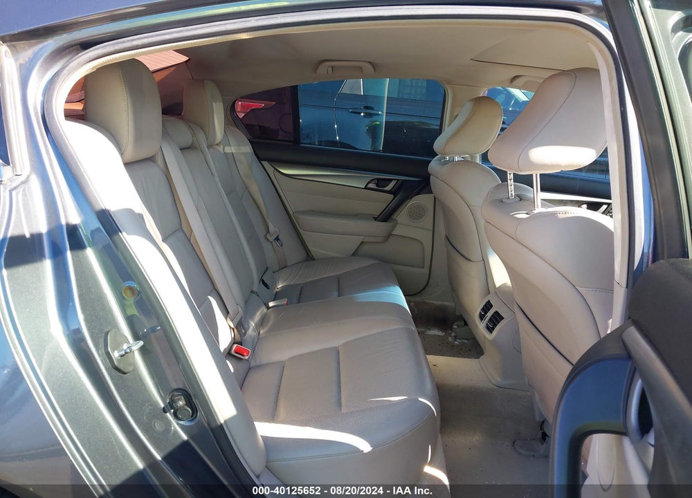 2010 ACURA TL 3.5 VIN: 19UUA8F52AA024779