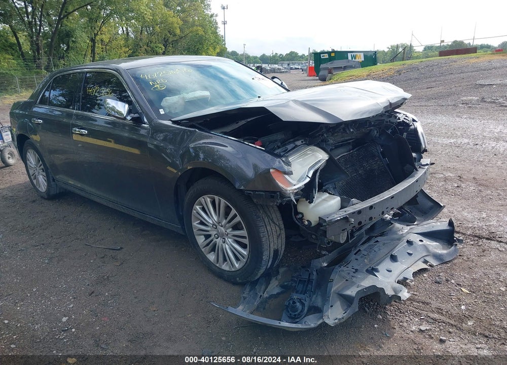 2013 CHRYSLER 300 MOTOWN VIN: 2C3CCARG2DH551854