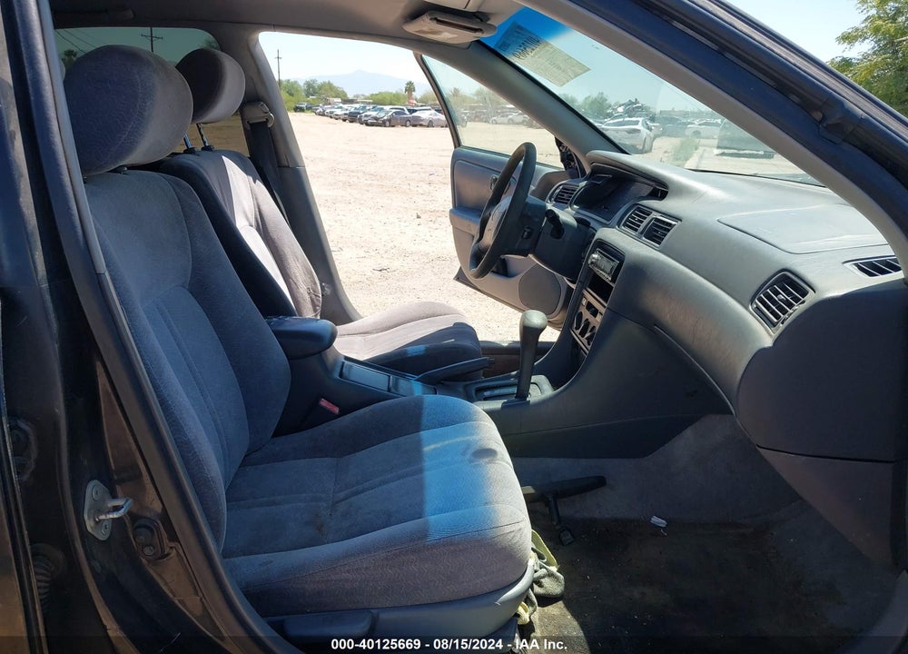 1999 TOYOTA CAMRY VIN: JT2BF22K2X0229896