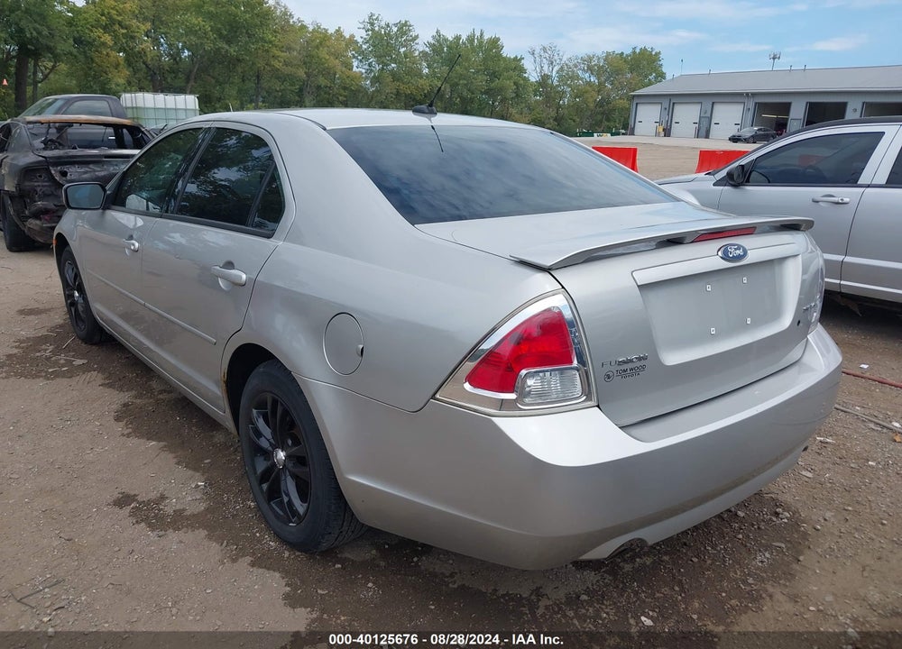 2007 FORD FUSION SE VIN: 3FAHP07157R157813