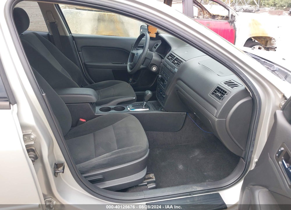 2007 FORD FUSION SE VIN: 3FAHP07157R157813