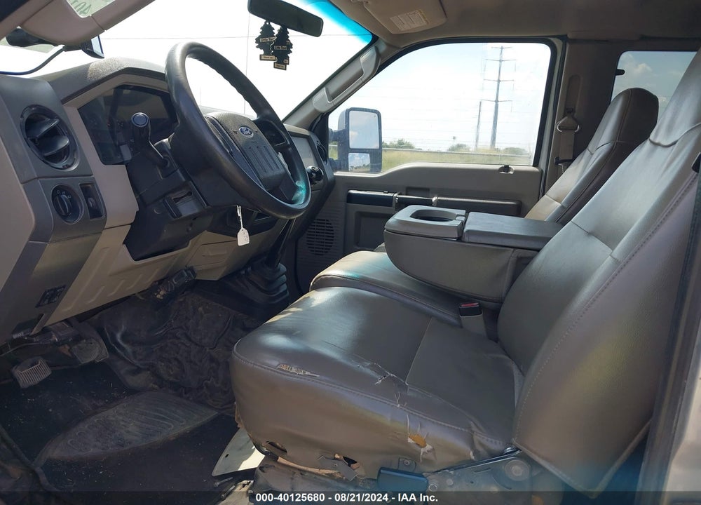 2008 FORD F-350 FX4/LARIAT/XL/XLT VIN: 1FTWX33R58EB27911