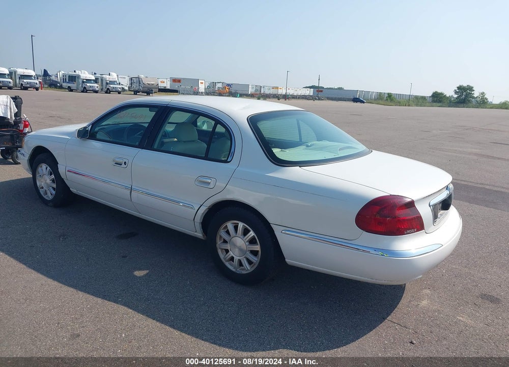 2001 LINCOLN CONTINENTAL VIN: 1LNHM97V61Y704733